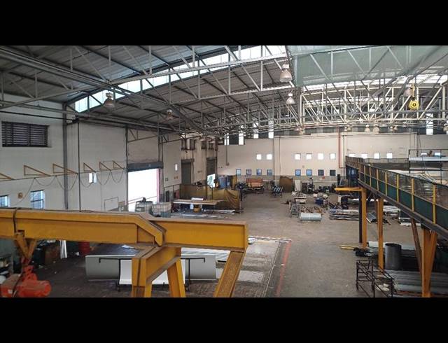 INDUSTRIAL PROPERTY TO RENT IN ROOIHUISKRAAL